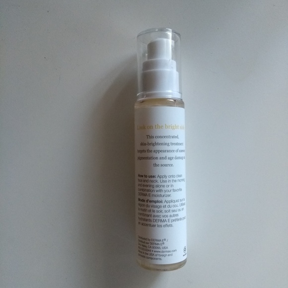 NEW Derma E - Picture 2 of 2